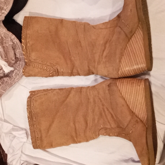 WEDGE BOOT in Gingersnap suade size 6.5 - Picture 3 of 9